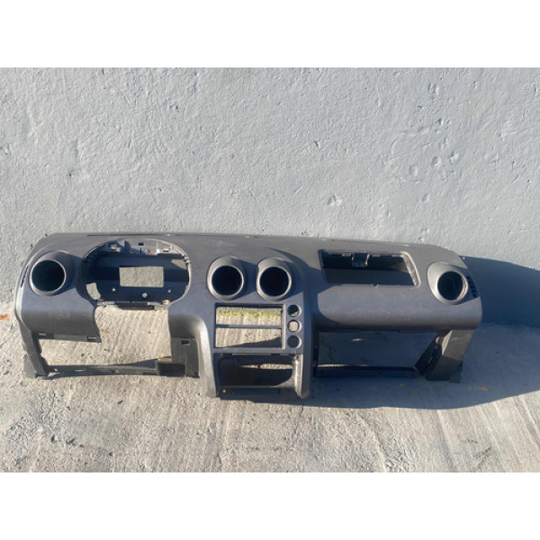 Painel Do Fiesta 2005 Capa