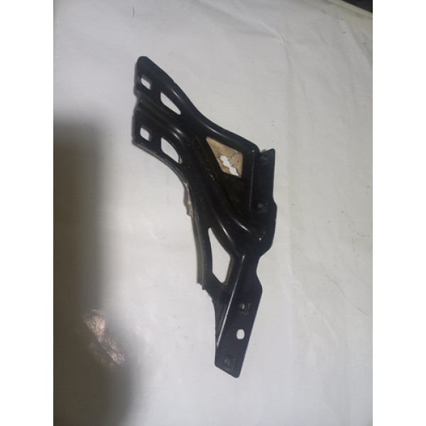 Suporte Paralamas Dianteiro Esquerdo Audi Q3 2018
