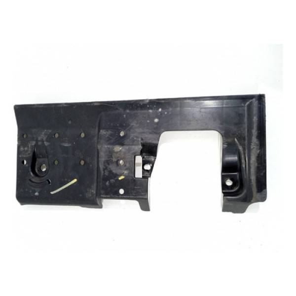 Acab. Defletor Assoalho L.e Hyundai Hb20 16\\17 841781s000