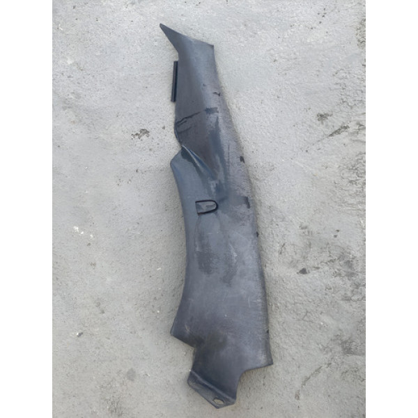 Acabamento Inf Coluna Cx Roda Tras Esq Golf 01/06 1j4867767a