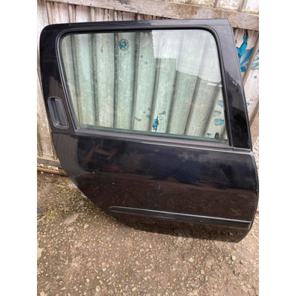 Porta Traseira Direita Peugeout 206/207 Sw