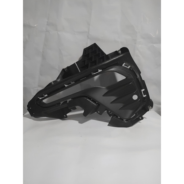 Moldura Farol Milha Direito Led Gm Onix 19/20