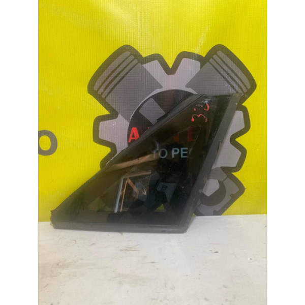 Vidro Fixo Traseiro Esquerdo Renault Clio 2001