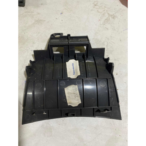 Acabamento Console Central Megane Sedan 2.0 16v 07