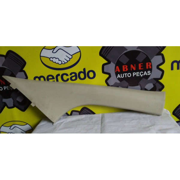 Acabamento Coluna Dianteira Direita  Gm Spin 2013