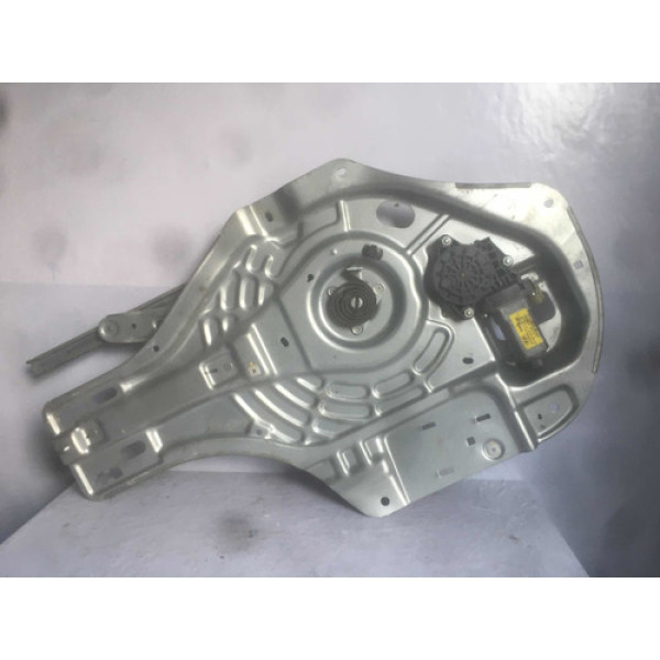 Máquina Vidro Dianteiro Direito Hyundai Tucson 05/15