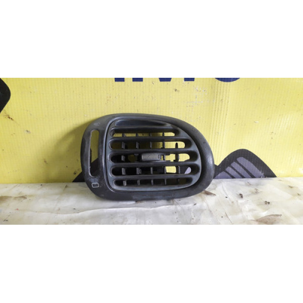 Difusor De Ar Peugeot 206 Direita 99/06