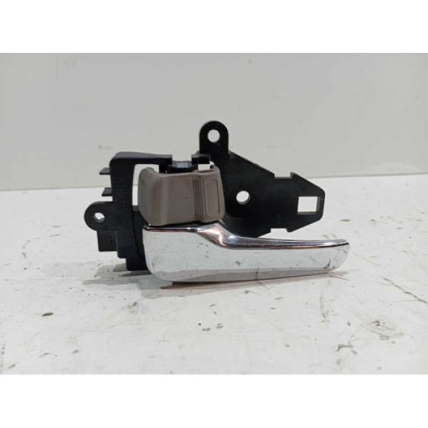 Maçaneta Interna L200 Triton 2009 2015 Dianteira Esquerda M