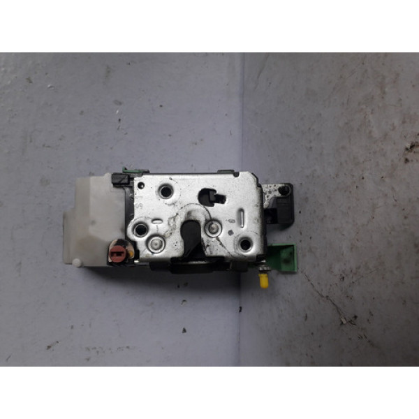 Fechadura De Porta Traseira Esquerda Fiat Idea 2008 