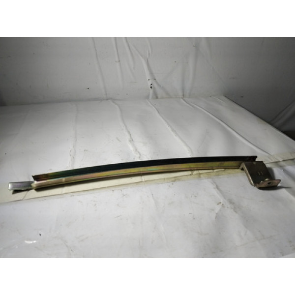 Guia Vidro Porta Dianteira Esquerda Fox/spacefox 03/14