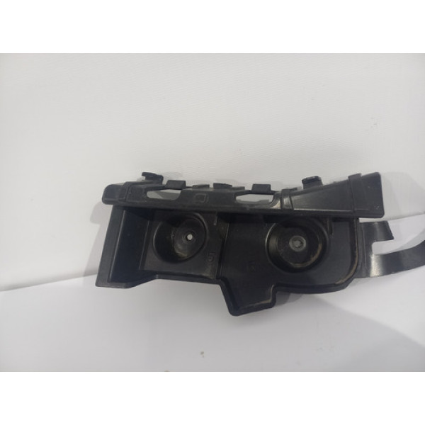 Guia Parachoque Traseiro Direito Gm Onix Sedan Plus 2020