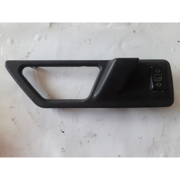 Tampa Alça Esquerda Mercedes 300e Original 