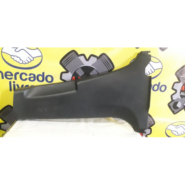 Acabamento Coluna Esquerda Toyota Corolla 19 