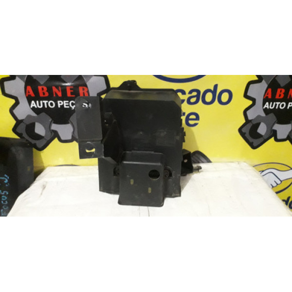 Suporte Caixa Fusiveis Peugeot 206 00/02 