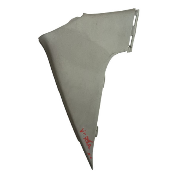 Moldura Acab/porta Malas Nissan Sentra L/esq Cod:76935et00a