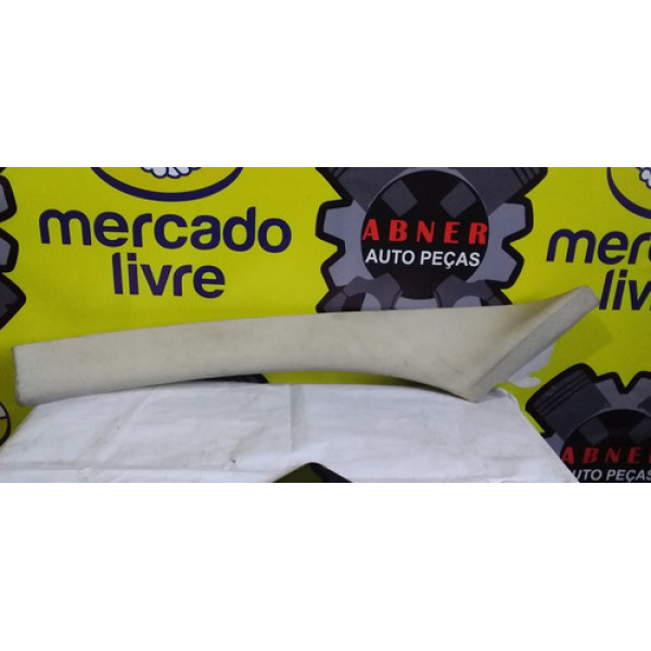 Acabamento Coluna Esquerda Parabrisa Stilo 2003