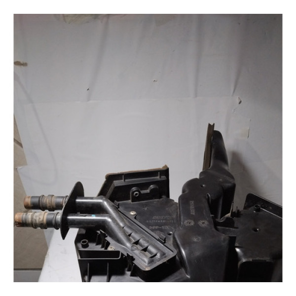 Caixa Evaporadora Ar Forçado Renault Clio 1.0 00/04