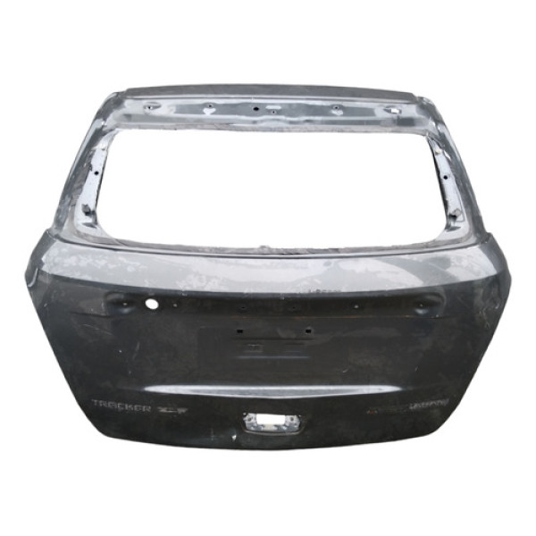 Tampa Traseira Gm Tracker 2017/2019 C/detalhes