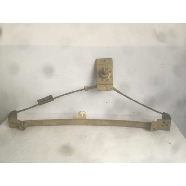 Máquina Vidro Traseiro Direito Vw Santana 89