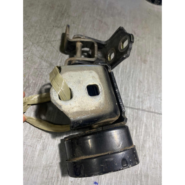 Dobradiça Porta Traseira Esquerda Megane Sedan 2007