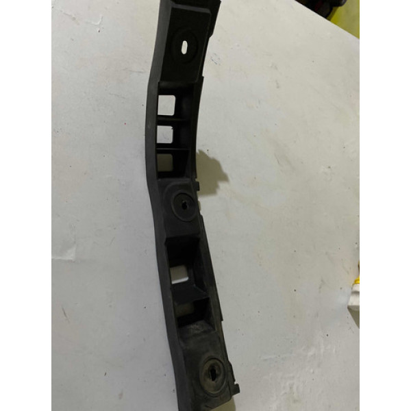 Guia Da Ponteira Traseira Esquerda Saveiro