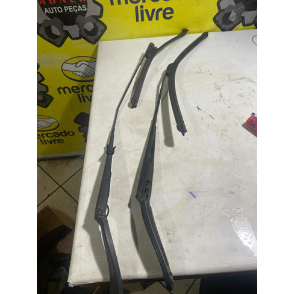Braço Limpador Megane Sedan 2,0 16v Par