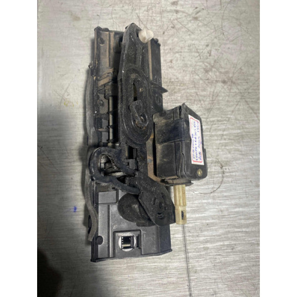 Maçanetatpa Traseira Peugeot 206 2003