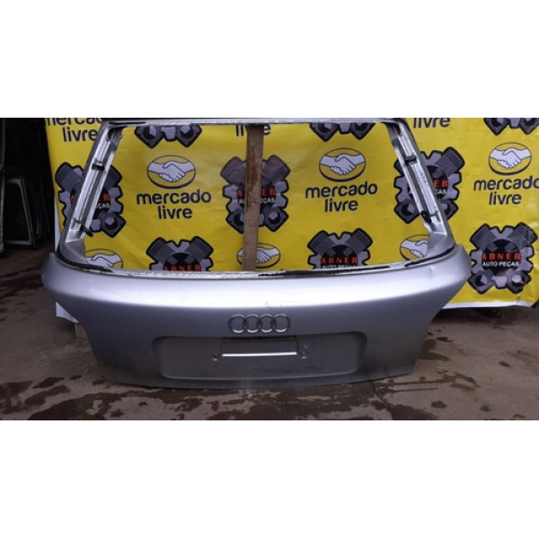 Tampa Traseira Audi A3 Hatch 2004