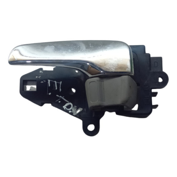 Maçaneta Interna Esquerda Mitsubishi Lancer 2012/ Mn105359
