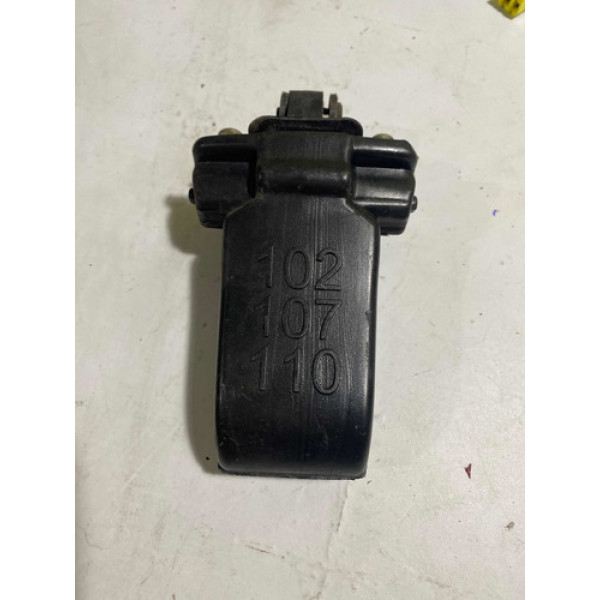 Limitador Da Porta Dianteira Direita Uno Vivace 2014