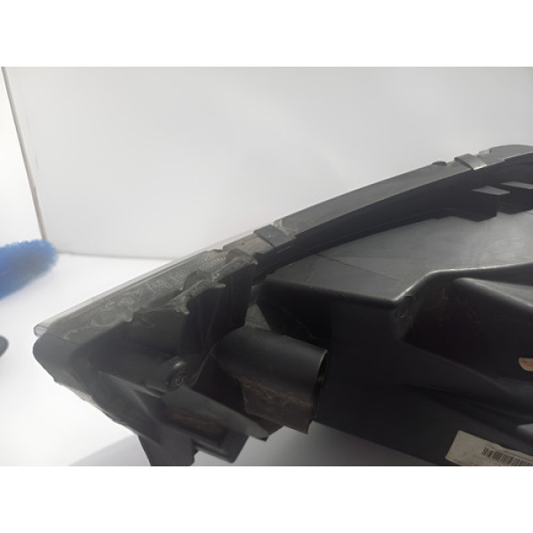 Farol Fume Direito Fiat Mobi 2017/2022 *detalhes