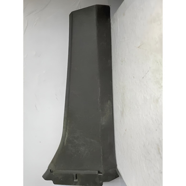 Acabameno Coluna Central Direita Spin 2015 Original 1190