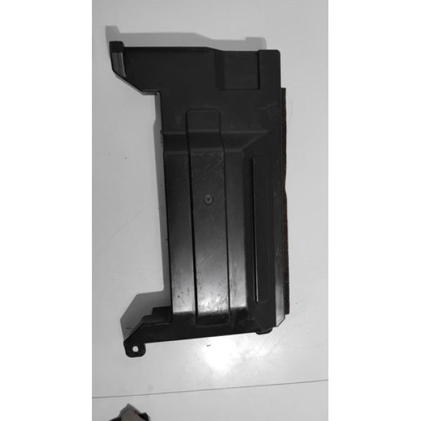 Defletor Radiador Toyota Yaris 2018 A 2022