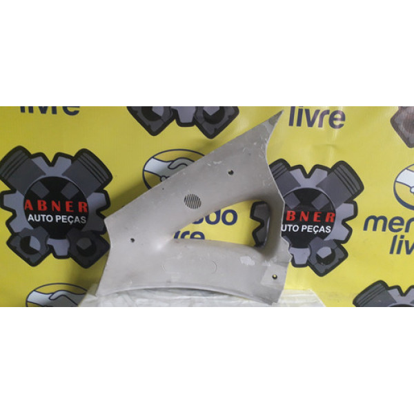 Acabamento Lateral Traseiro Direito Corsa 93228684