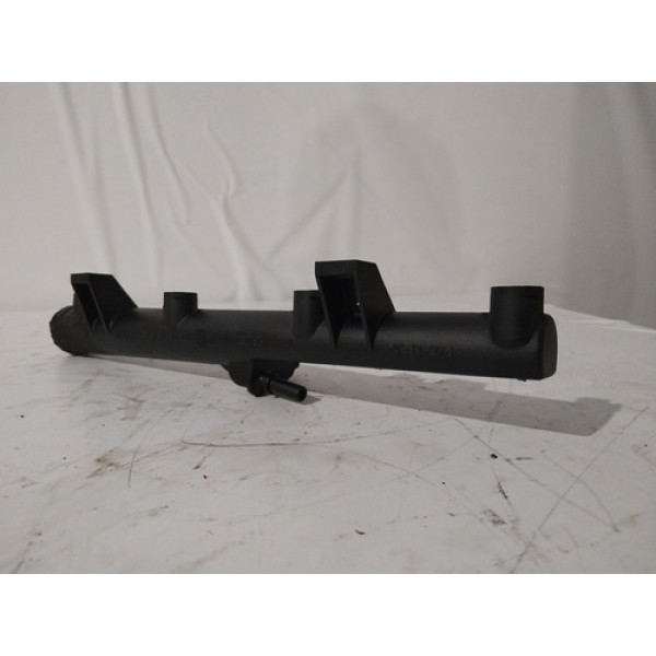 Flauta Bico Injetor Citroen Xsara Picasso / C4 2.0 16v