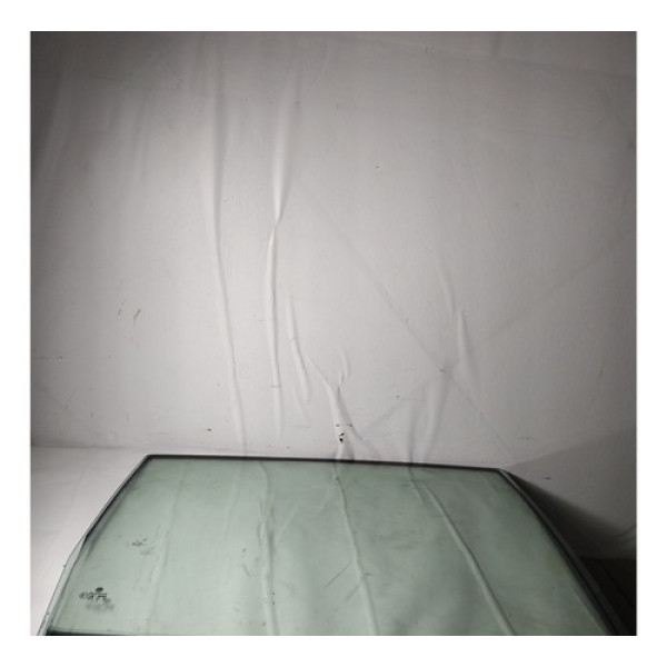 Vidro De Porta Traseira Direita Volkswagen Fox 03/09