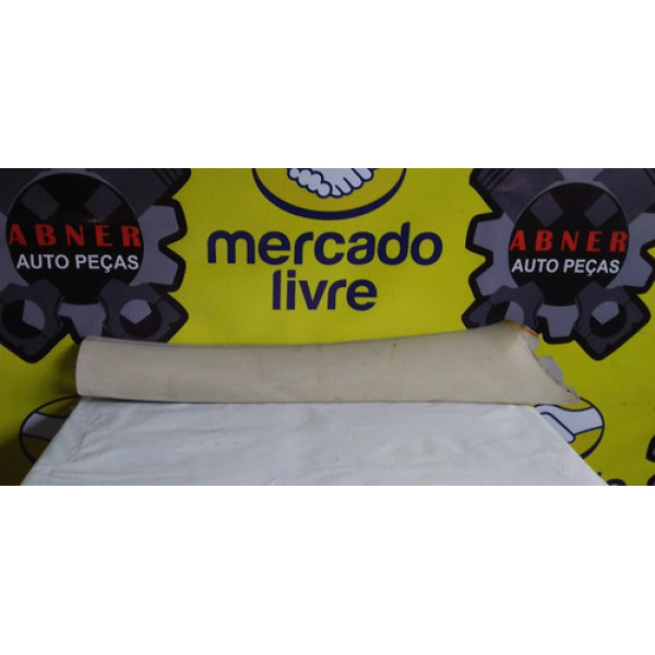 Acabamento Coluna Dianteira  Direito Strada 714247000