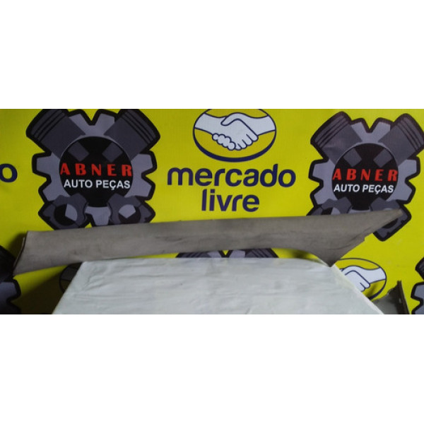 Acabamento Coluna Dianteira Esquerda Caravan 2002 9632747477