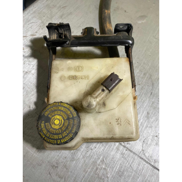 Reservatório Óleo De Freio Citröen Picasso 2007 2.0 16v