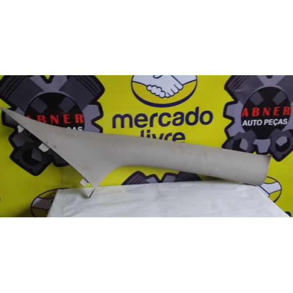 Acabamento Coluna Dianteira Direita  Ford Ka Sedan 15/18