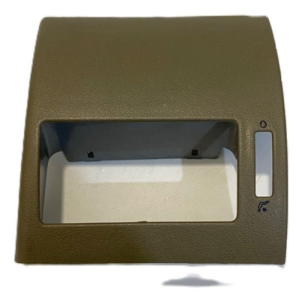 Moldura Do Difusor De Ar Lado Direito Gol Parati Saveiro