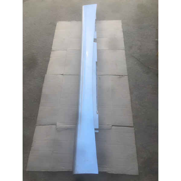 Spoiler Lateral Lado Direito Bmw 118/120 06/12