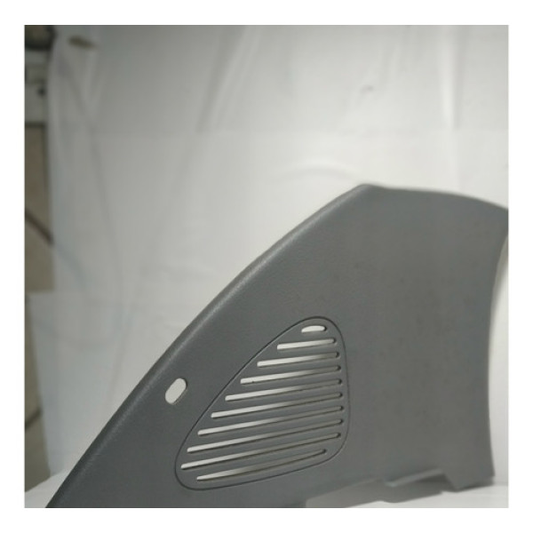 Moldura Soleira Porta Malas Esquerdo Renault Clio 03/10