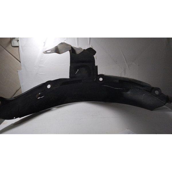 Para-barro D.e Renault Clio Sedan (c/detalhe) 99/03