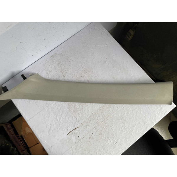 Acabamento Coluna Parabrisa Le Toyota Corolla/2015