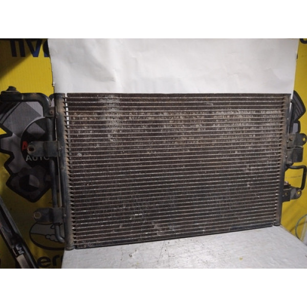 Condensador Ar Condicionado Vw Golf Bora 99/02 Audi A3 97/04