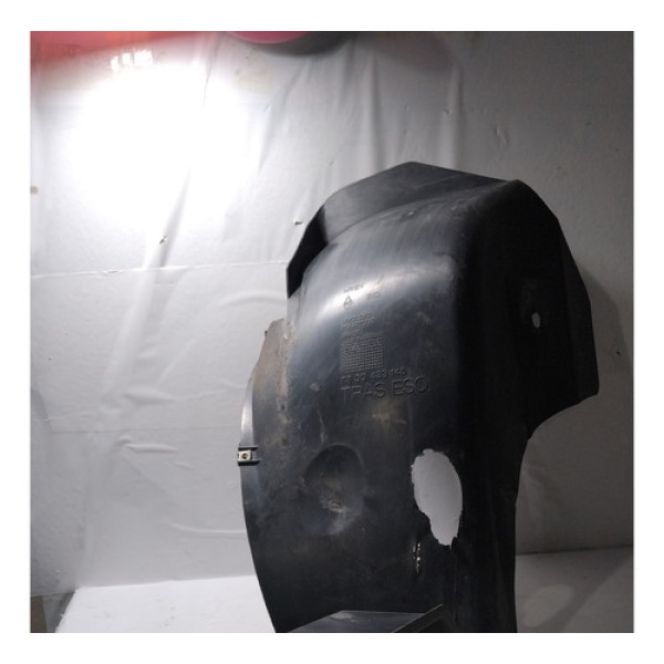 Para-barro Traseiro Esquerdo Clio Sedan 00/13