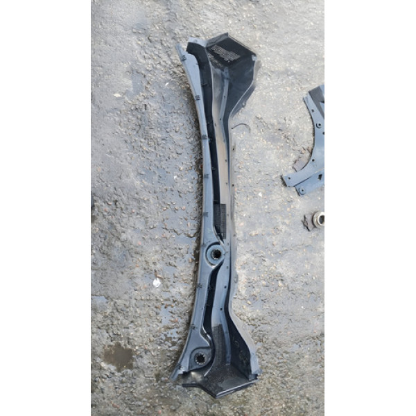 Grade Churrasqueira Parabrisa Original Tracker Cod8792 2z