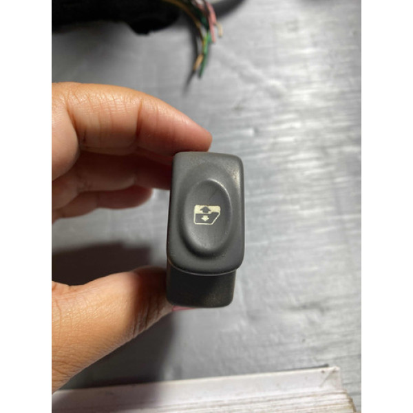 Botão Vidro Elétrico Do Renault Clio
