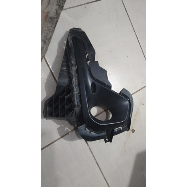 Moldura Farol Milha Le Onix Plus 20/... Original Gm